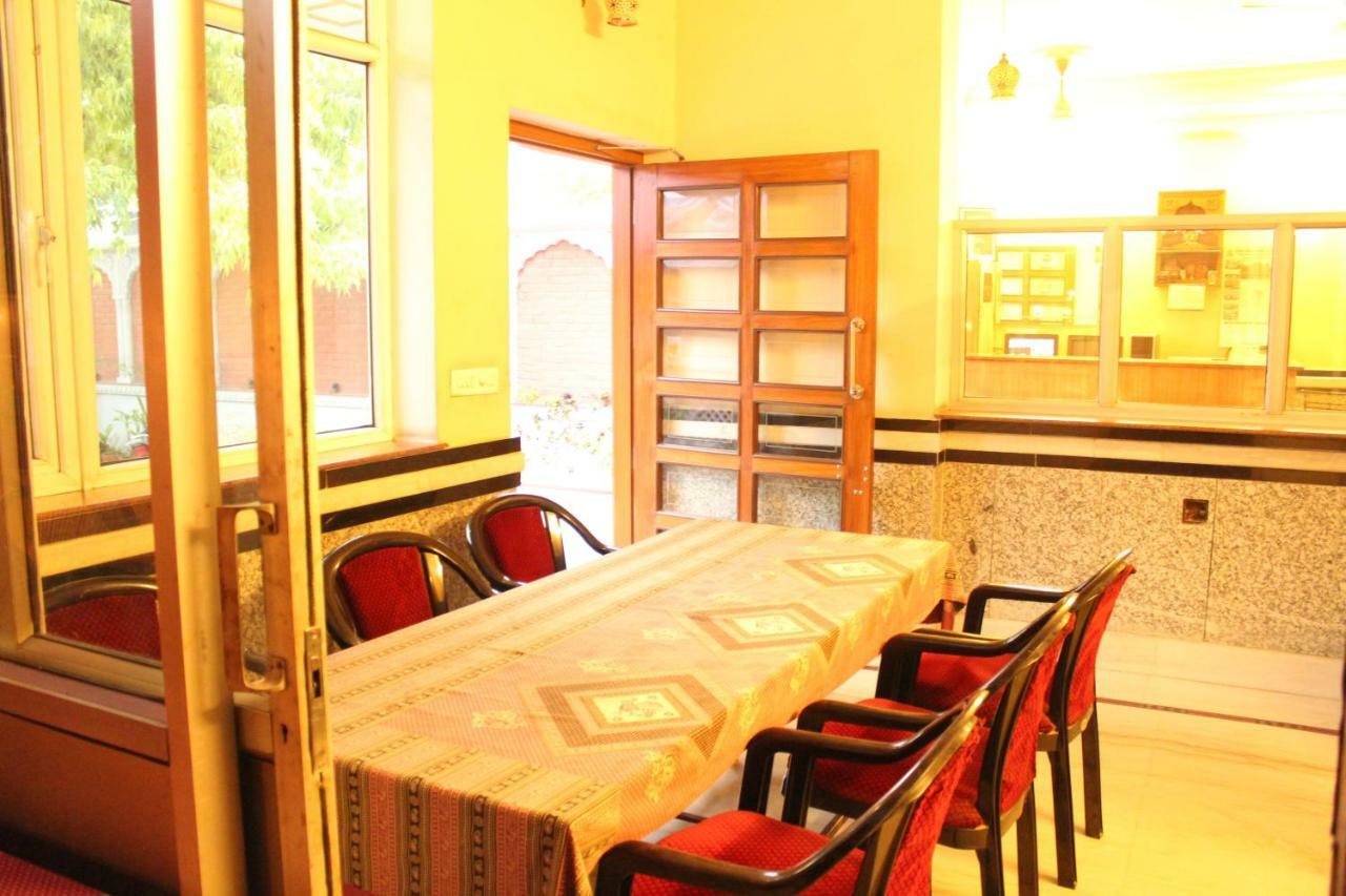 Chit Chat Guest House Jaipur Extérieur photo